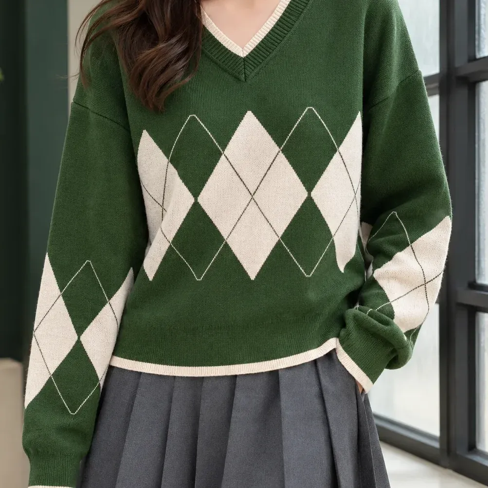 Alina Argyle Sweater — Green construction detail