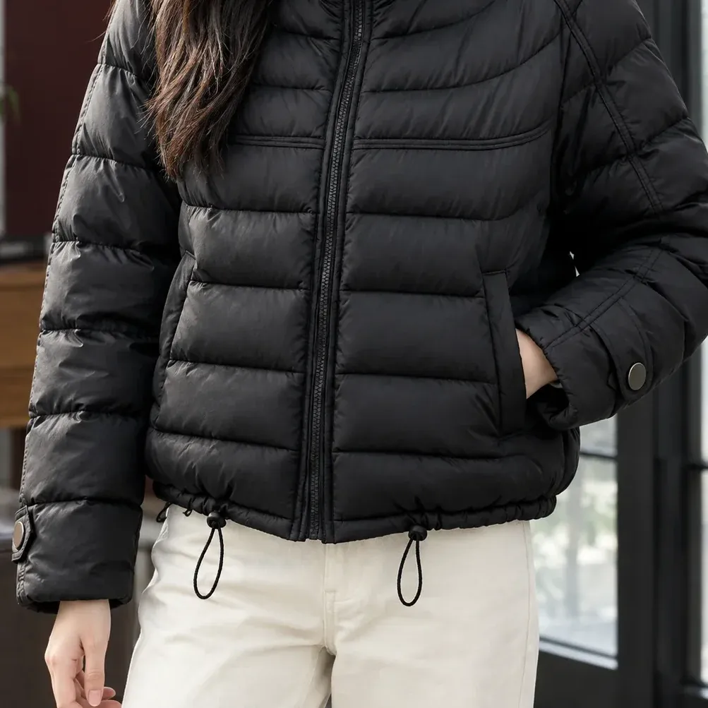 Gloria Quilted Jacket — Zhuoshi Black lower garment detail