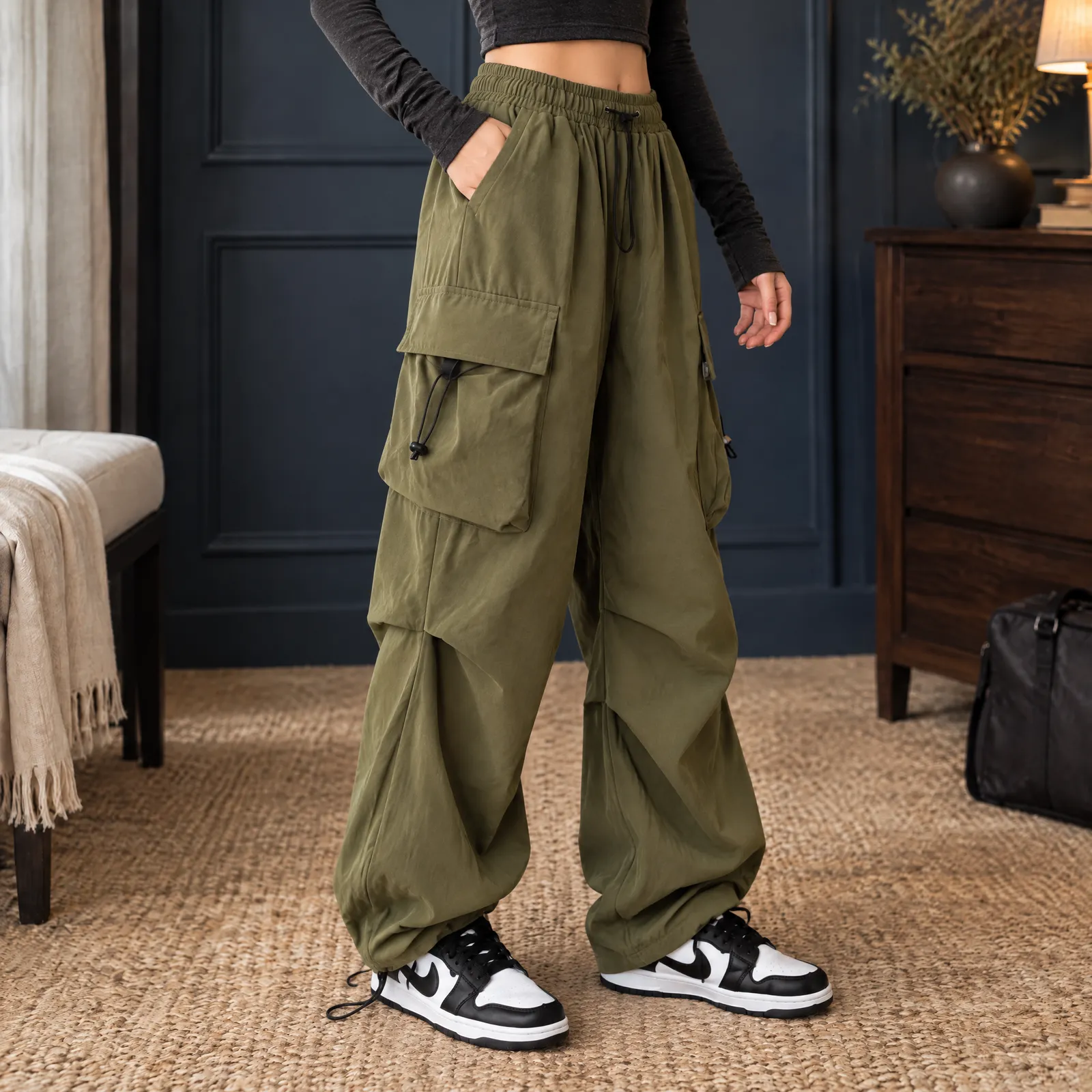 Meadowbrook Cargo Pants: use photograph of the selected source color