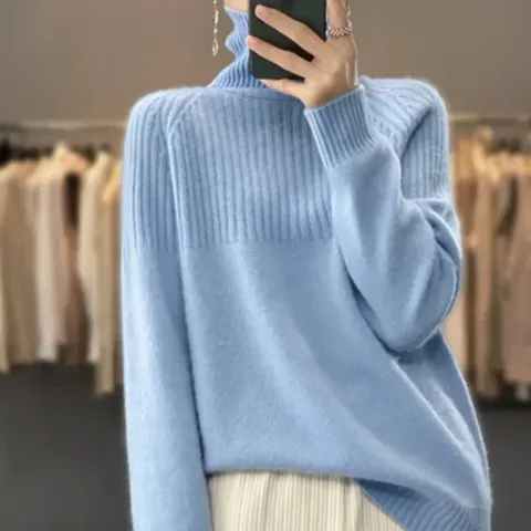 Aria Yoke Turtleneck