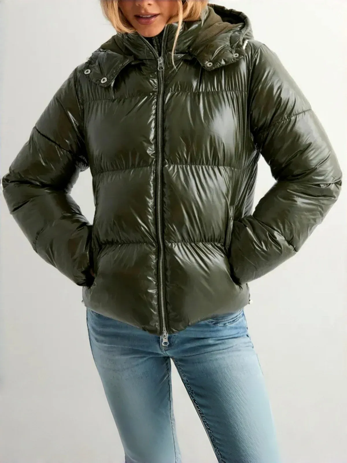 Amara Glossy Puffer — Green