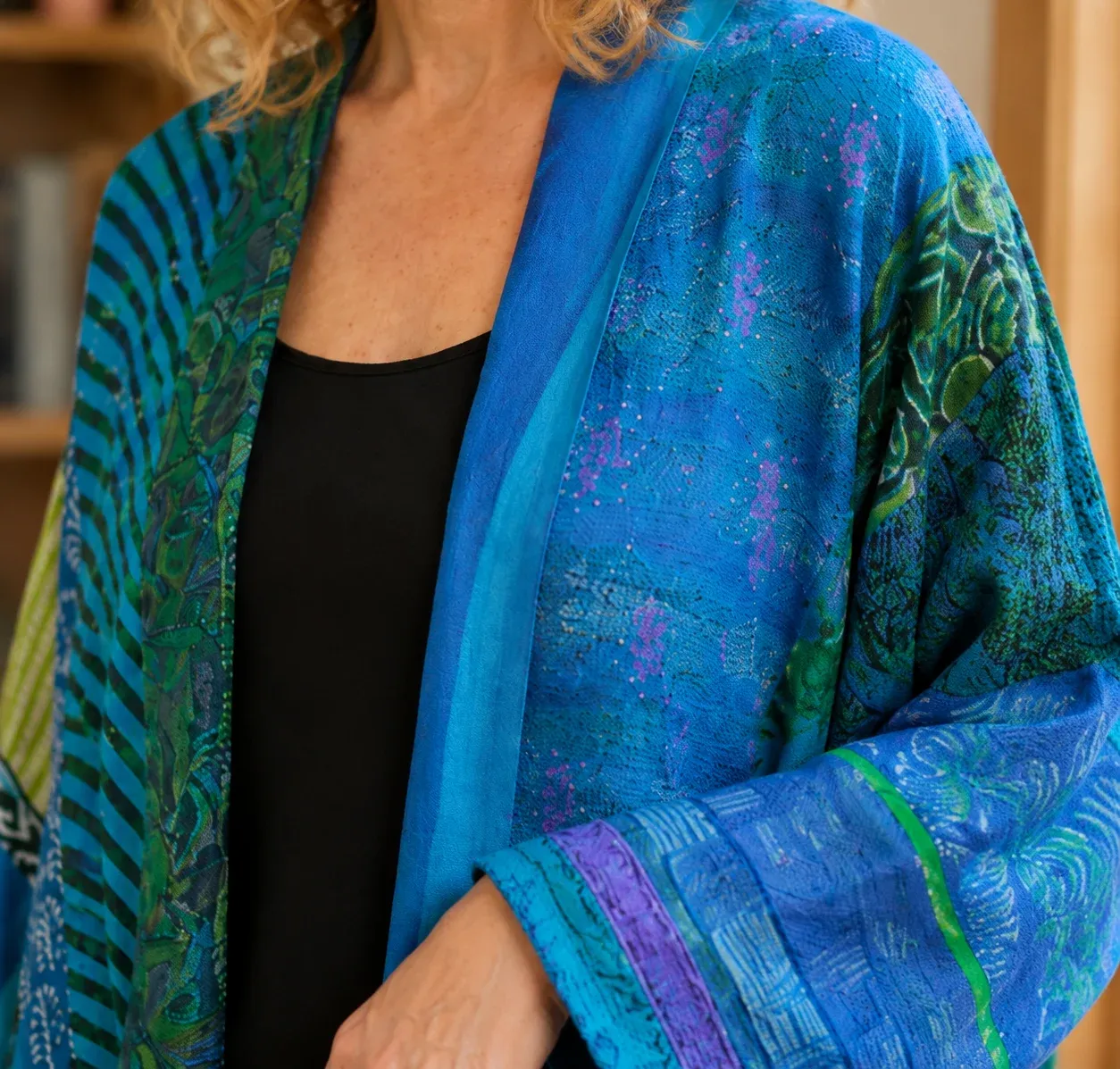 Fenna Patchwork Cardigan — Blue construction detail