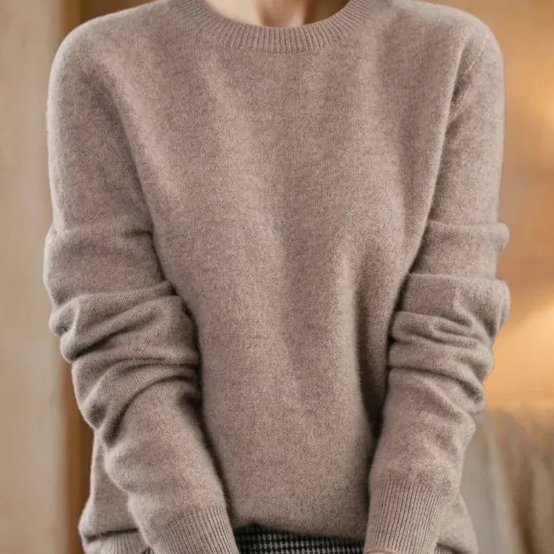 Beatrice Crew Sweater — Gray construction detail