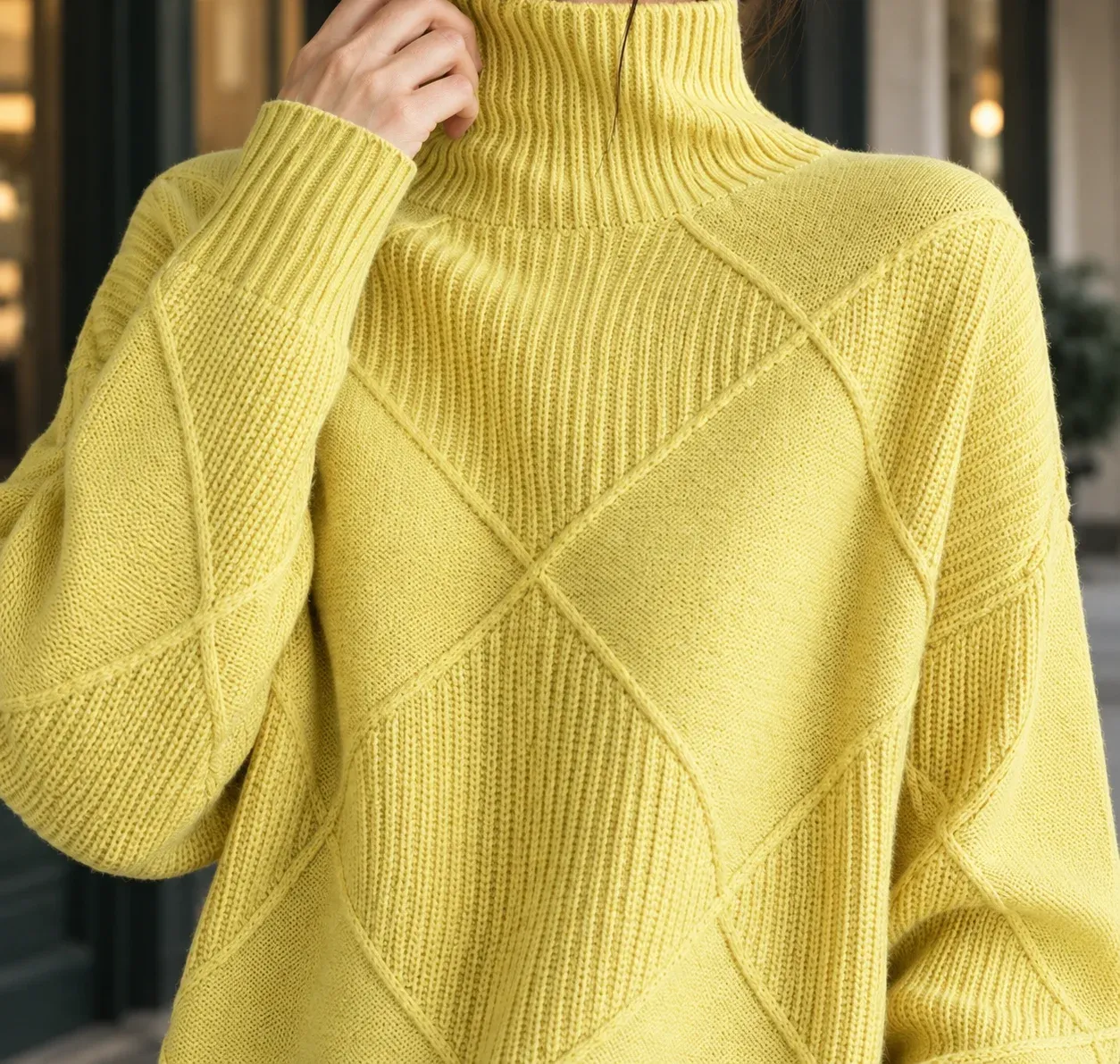 Scarlett Diamond Turtleneck — Yellow construction detail