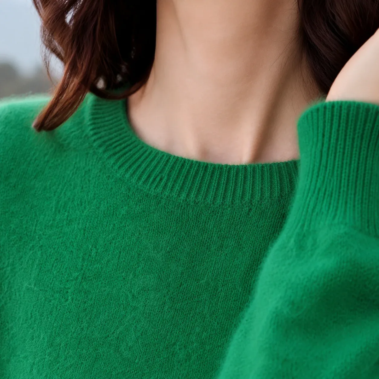 Camille Raglan Sweater — Green construction detail