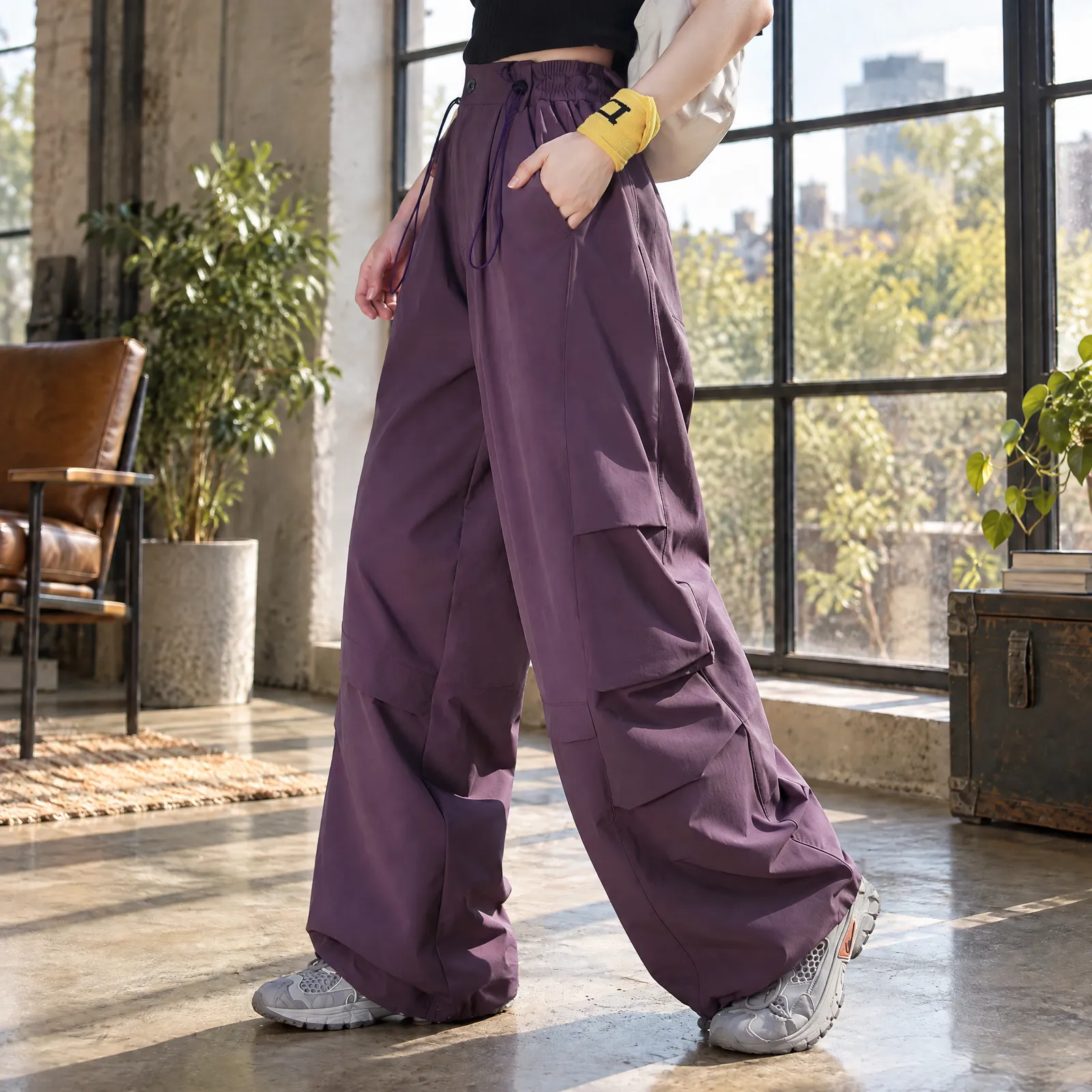 Fernbank Wide-Leg Pants: use photograph of the selected source color