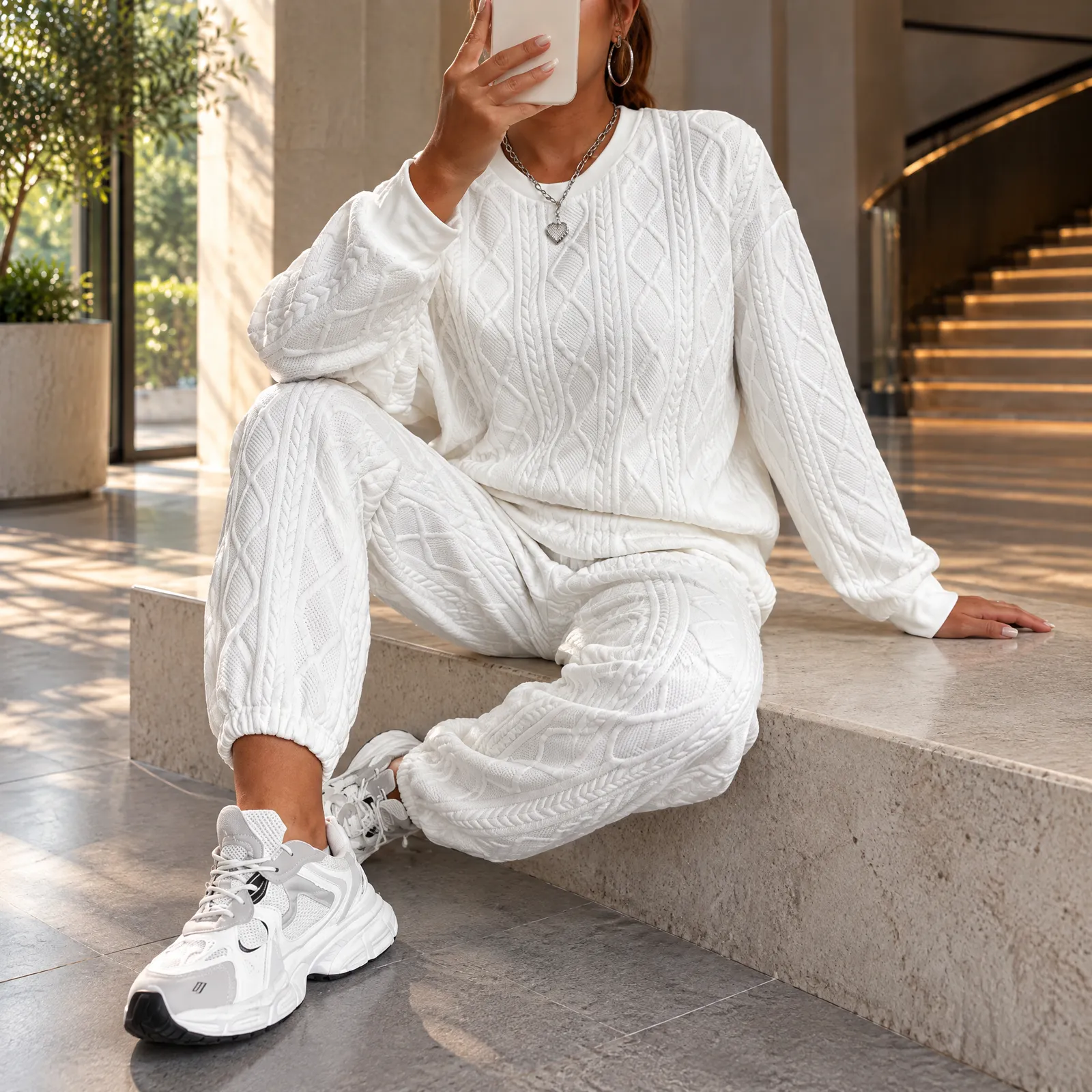 Summerfield Diamond Knit Set: use photograph of the selected source color