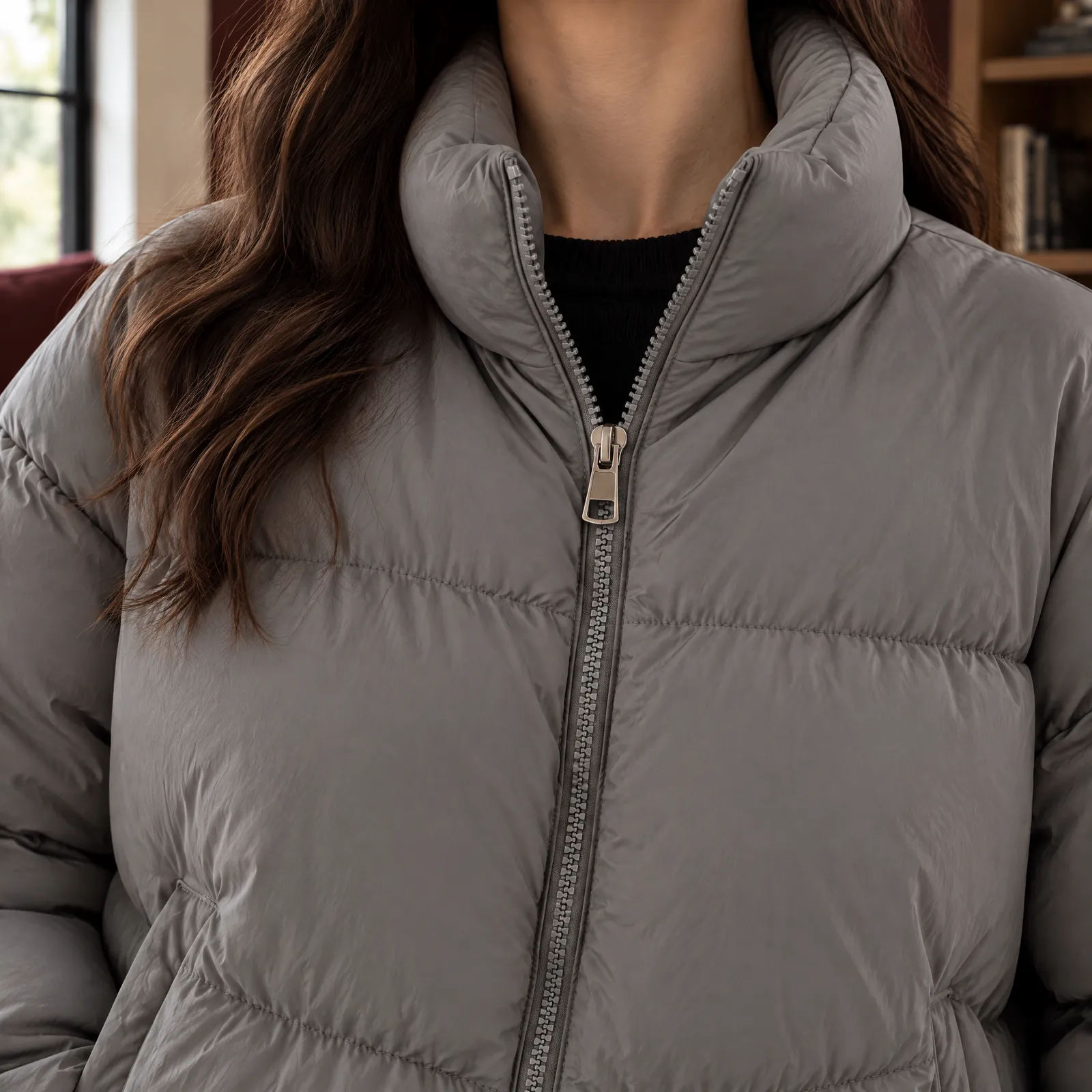 Amberley Short Puffer: detail photograph of the selected source color