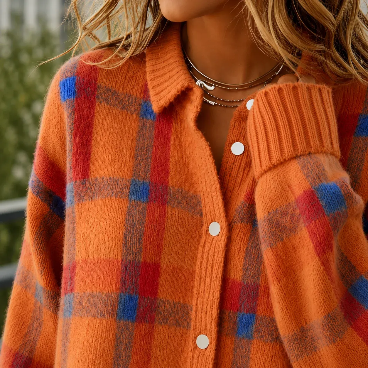 Faye Plaid Cardigan — Orange construction detail